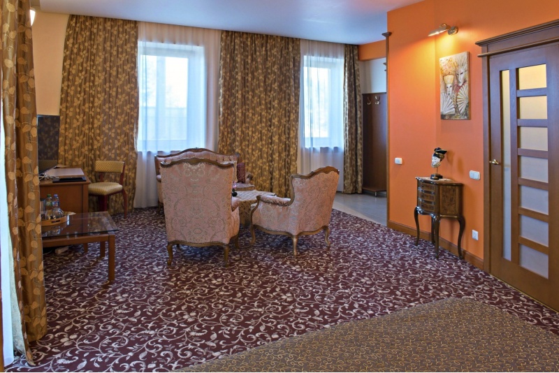 Романтический отдых с джакузи + ужин в Pažaislis Park Hotel