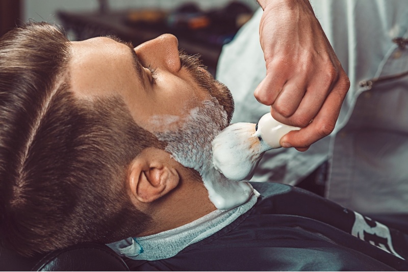 SPA для бороды „Bros&Blades Barbershop“