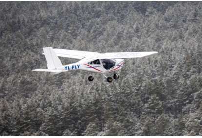 Незабываемый часовой полет на самолете AEROPRAKT-22 в Эймури