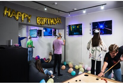 Развлечение в виртуальной реальности "VR Room" до 15 человек в Риге