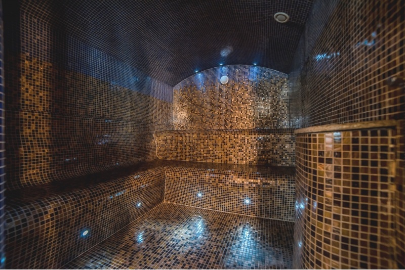 1 ночь оздоровительного отдыха для семьи в «SPA Amber palace» в Паланге
