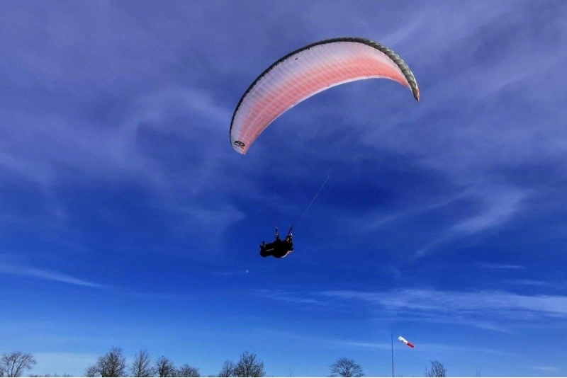 Lidojums ar paraplānu + foto un video Kundā un Kiviõli