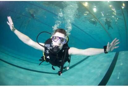 Курс подводного плавания „Scuba Diver“