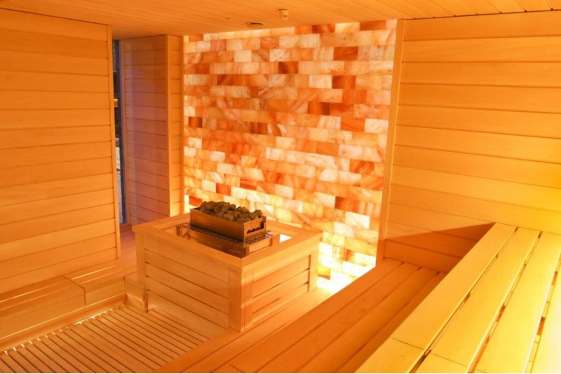 Посещение водного центра Baltic Beach Hotel & SPA «Sea Wellness» для семьи