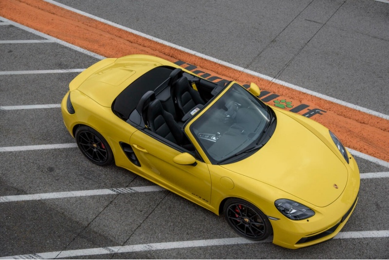 Экстремальная поездка «3 круга» на Porsche 718 Boxster GTS 4.0 в Пярну
