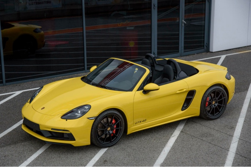 Подарочная поездка «3 круга» на Porsche 718 Boxster GTS 4.0 в Пярну