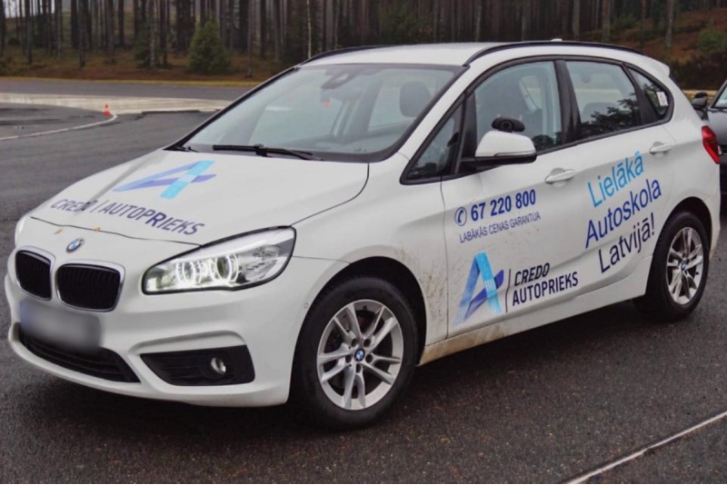 Курс категории B в автошколе Credo Autoprieks