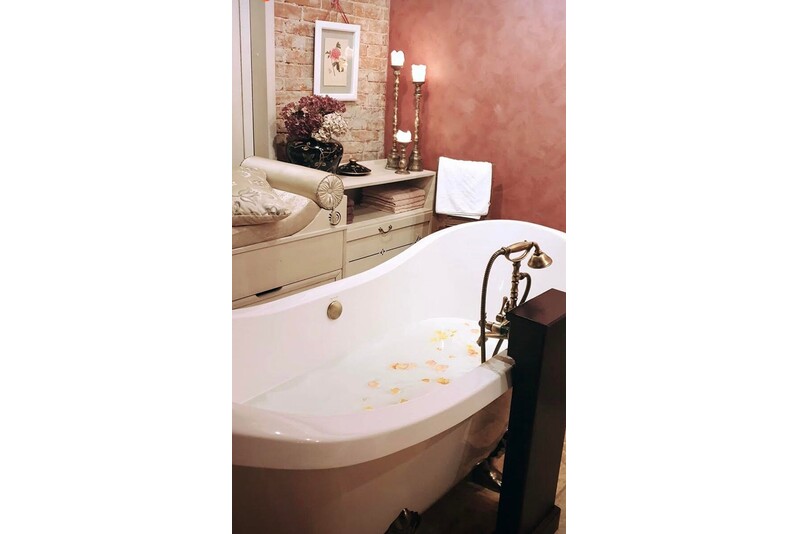 "Романтика сельской усадьбы" – ночёвка с молочным SPA и ужином в “Piena Muiža”