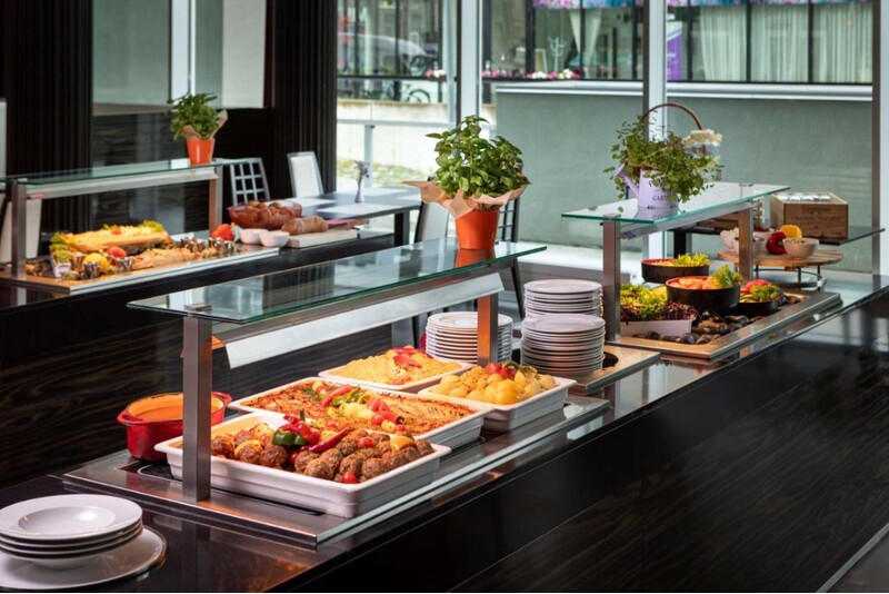 Minibrīvdienas diviem Park Inn by Radisson Meriton Conference & Spa Hotel Tallinn