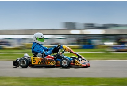 Brauciens ar kartingu Anīkščos (2 personām)