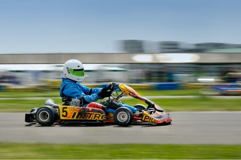 Brauciens ar kartingu Anīkščos (2 personām)