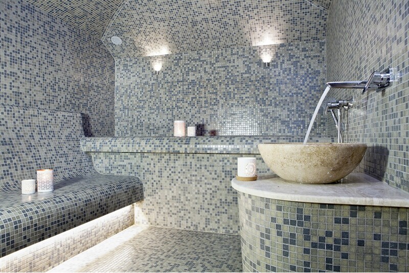 Ночёвка со SPA-программой «Магия воды и ароматов» в Юрмале