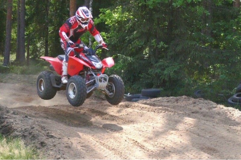 Поездка в сопровождении инструктора на эндуро-мотоциклах Honda CRF 250L для двоих