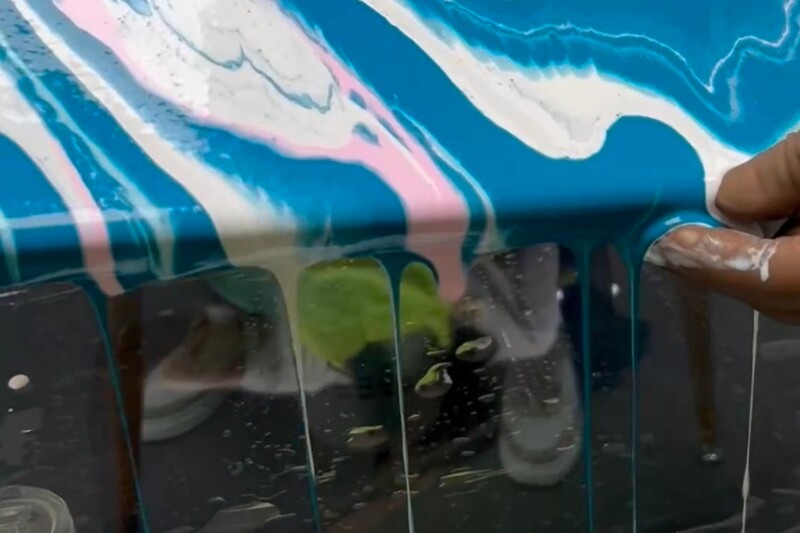 Glezna  FLUID ART tehnikā – meistarklase 1 personai