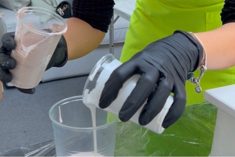 Glezna  FLUID ART tehnikā – meistarklase 1 personai