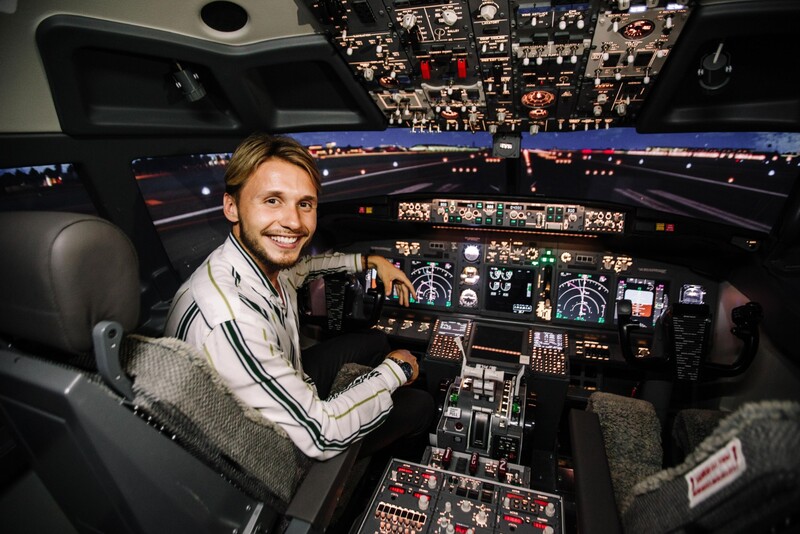 Пилотирование реалистичного авиасимулятора Boeing 737 в Вильнюсе