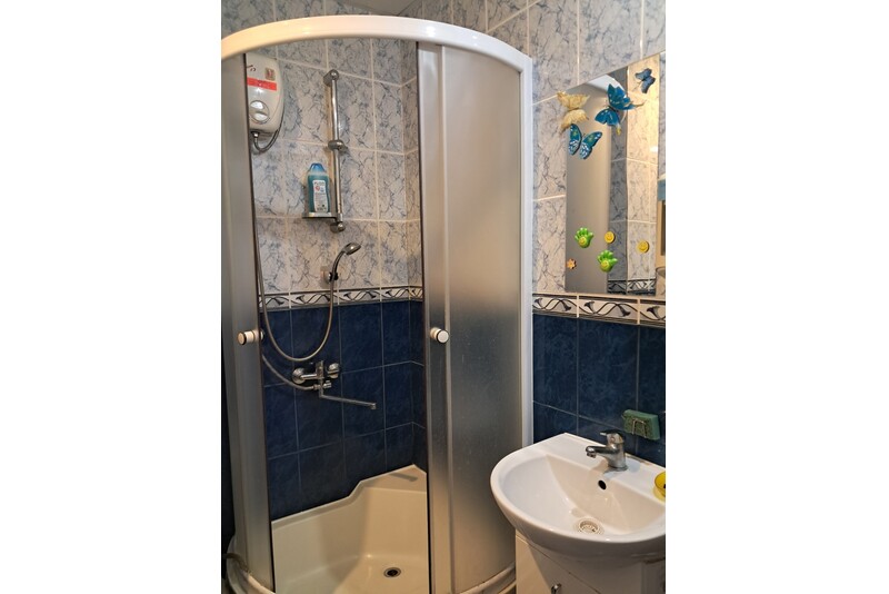 Идеально гладкая кожа – депиляция воском в салоне „Activ&SPA“