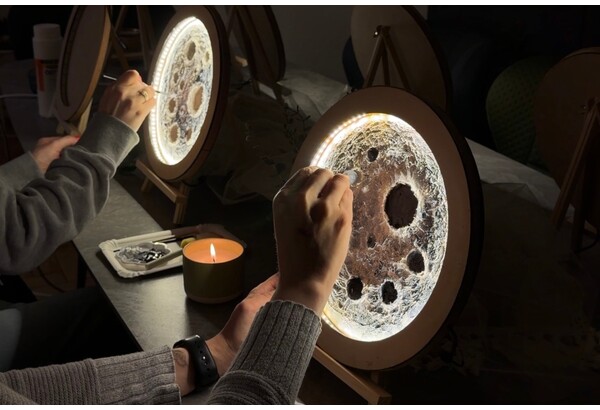 Мастер-класс по изготовлению лампы „Moon Lamp“