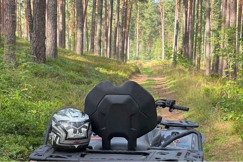 Adrenalīna brauciens ar jaudīgu kvadraciklu Pierīgā (pasažiera sēdeklī)