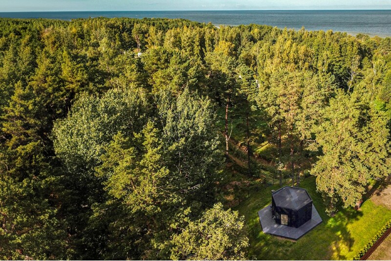 Mierpilna atpūta piejūras namiņā  „Serenity Coast“ Lapmežciemā