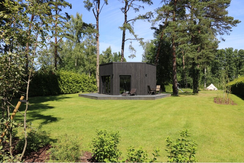 Mierpilna atpūta piejūras namiņā  „Serenity Coast“ Lapmežciemā