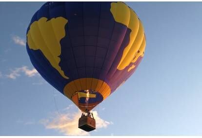 Полет на воздушном шаре: трудно сказать "НЕТ", когда ты на высоте 1000 метров над землей