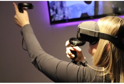 Virtuālās realitātes piedzīvojums divām personām no "VR Room" Rīgā